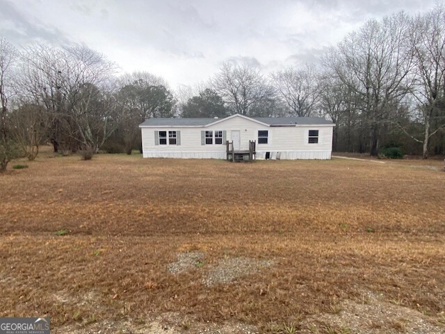 Blue Jay Dr, East Dublin, GA 31027