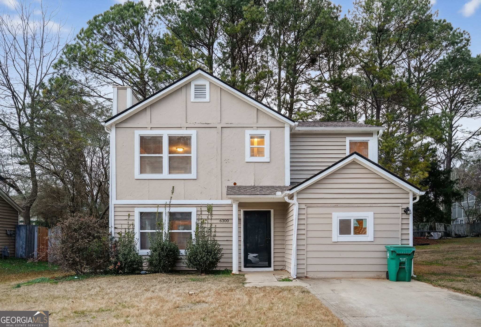 Creekford Ln, Lithonia, GA 30058