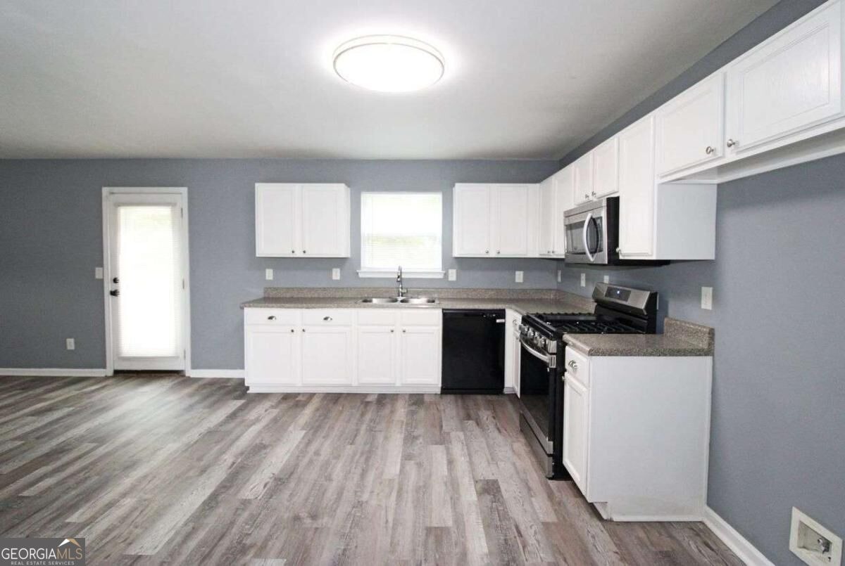 Shell Dr, Atlanta, GA 30331 #1