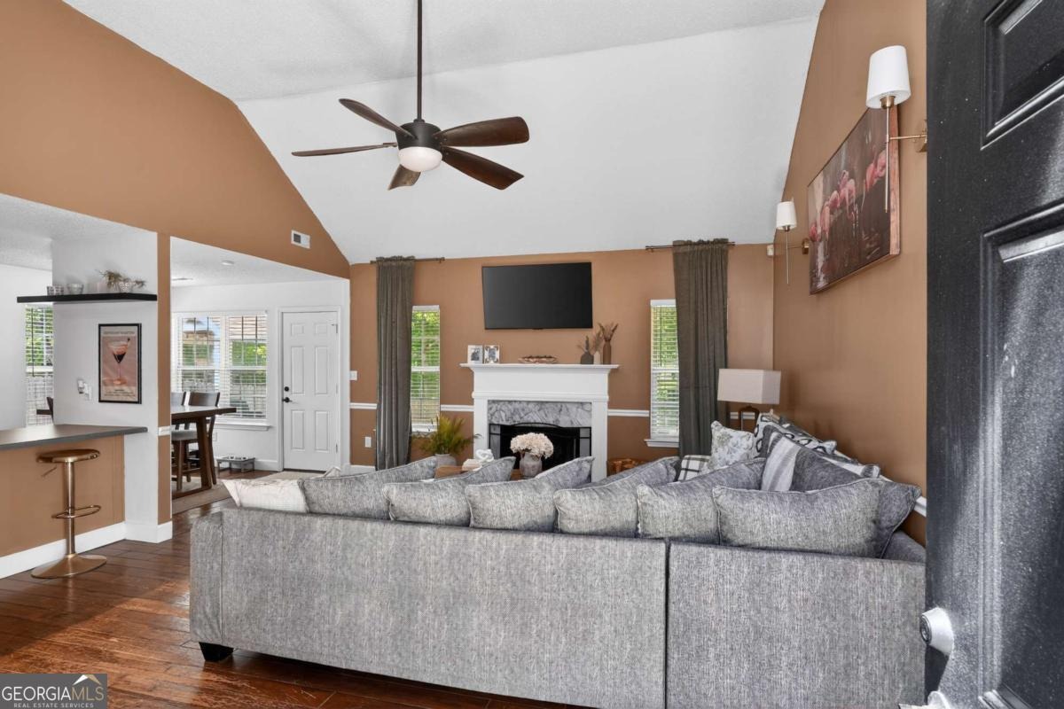 Cherub Ln, Sharpsburg, GA 30277