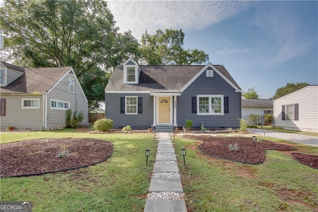 Bowen Ridge Ave, College Park, GA 30337