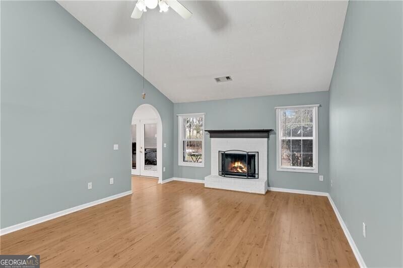 Edenbrooke Cir, Loganville, GA 30052