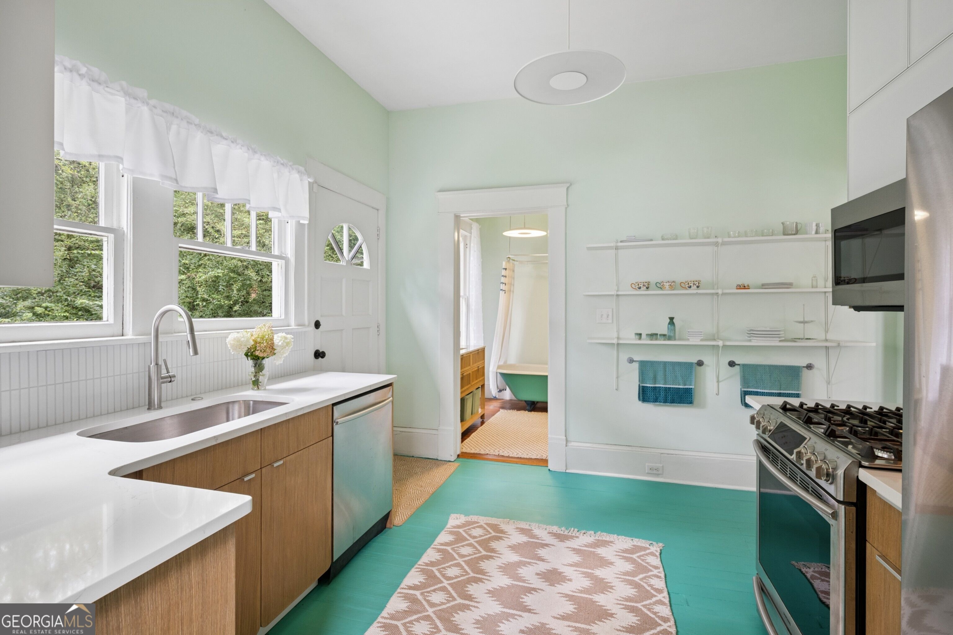 Lyle Ave, Atlanta, GA 30337 #1