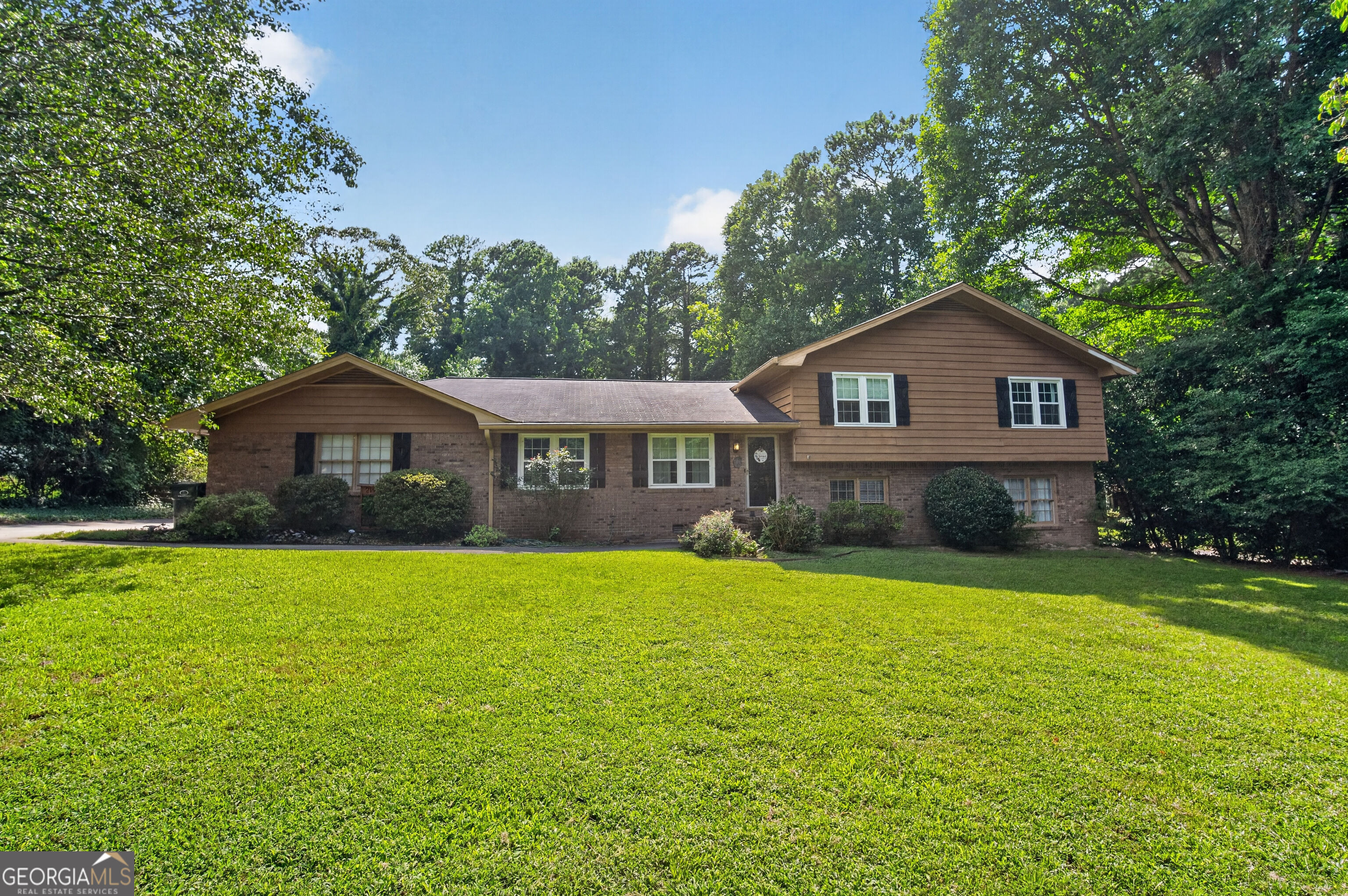Valley Creek Cir, Snellville, GA 30078 #1