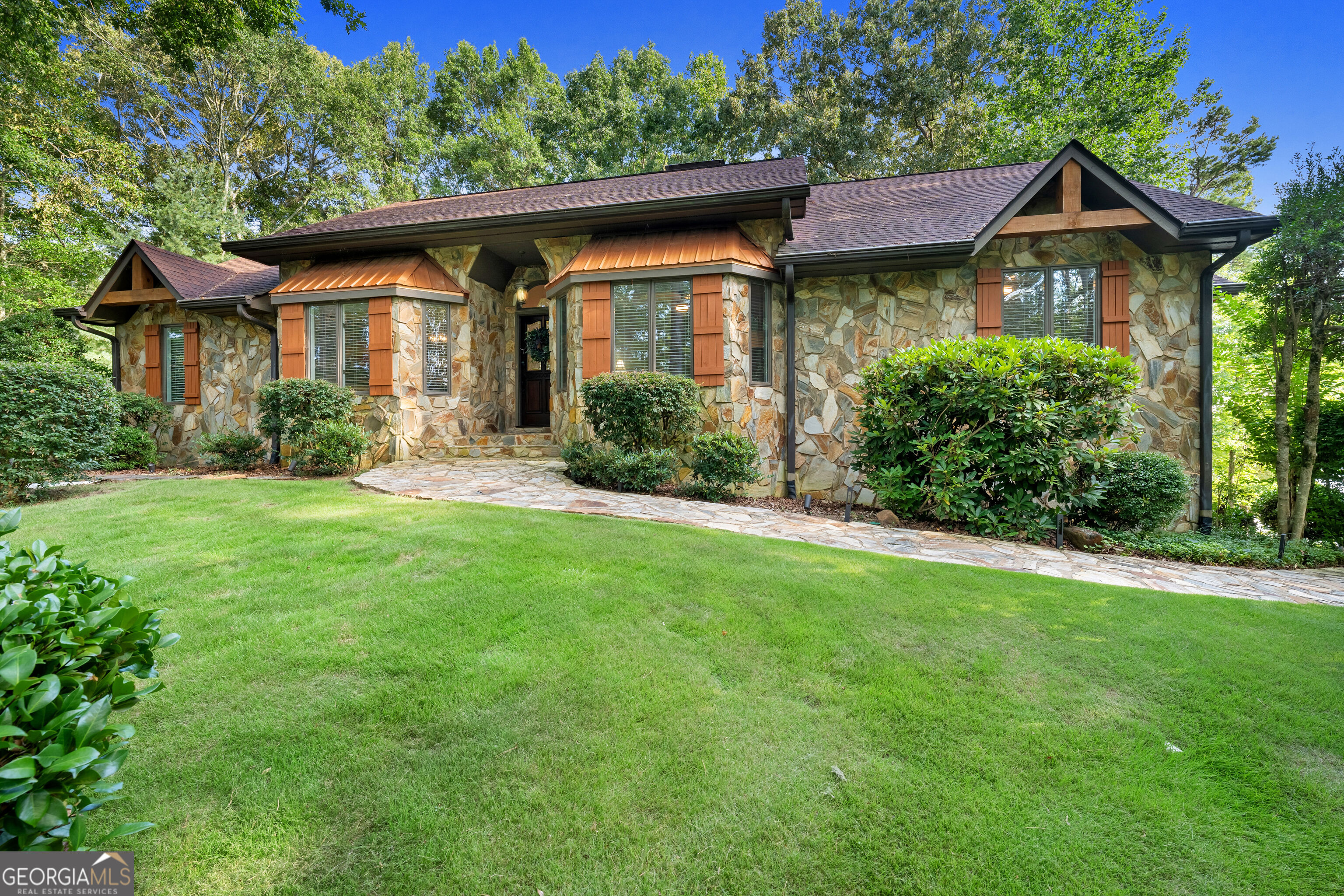 Shores Dr, Westminster, SC 29693