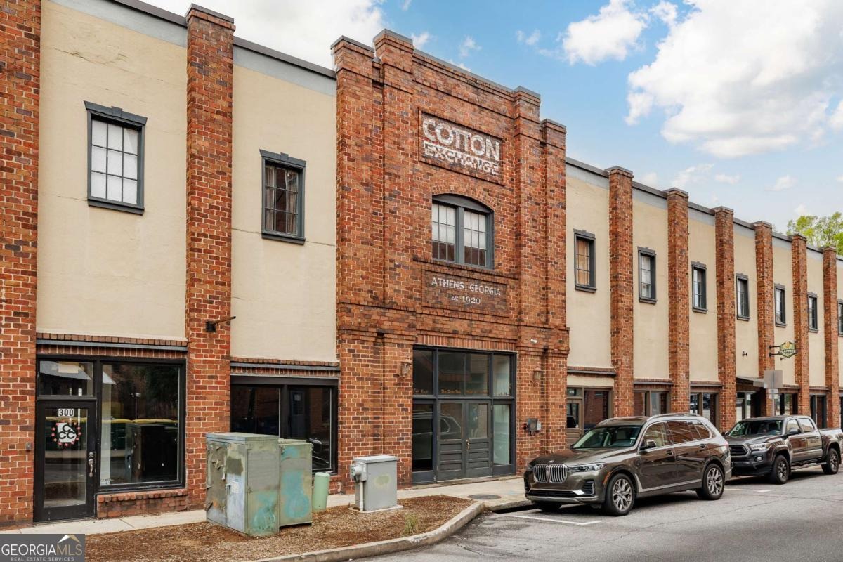 Hull St, Athens, GA 30601