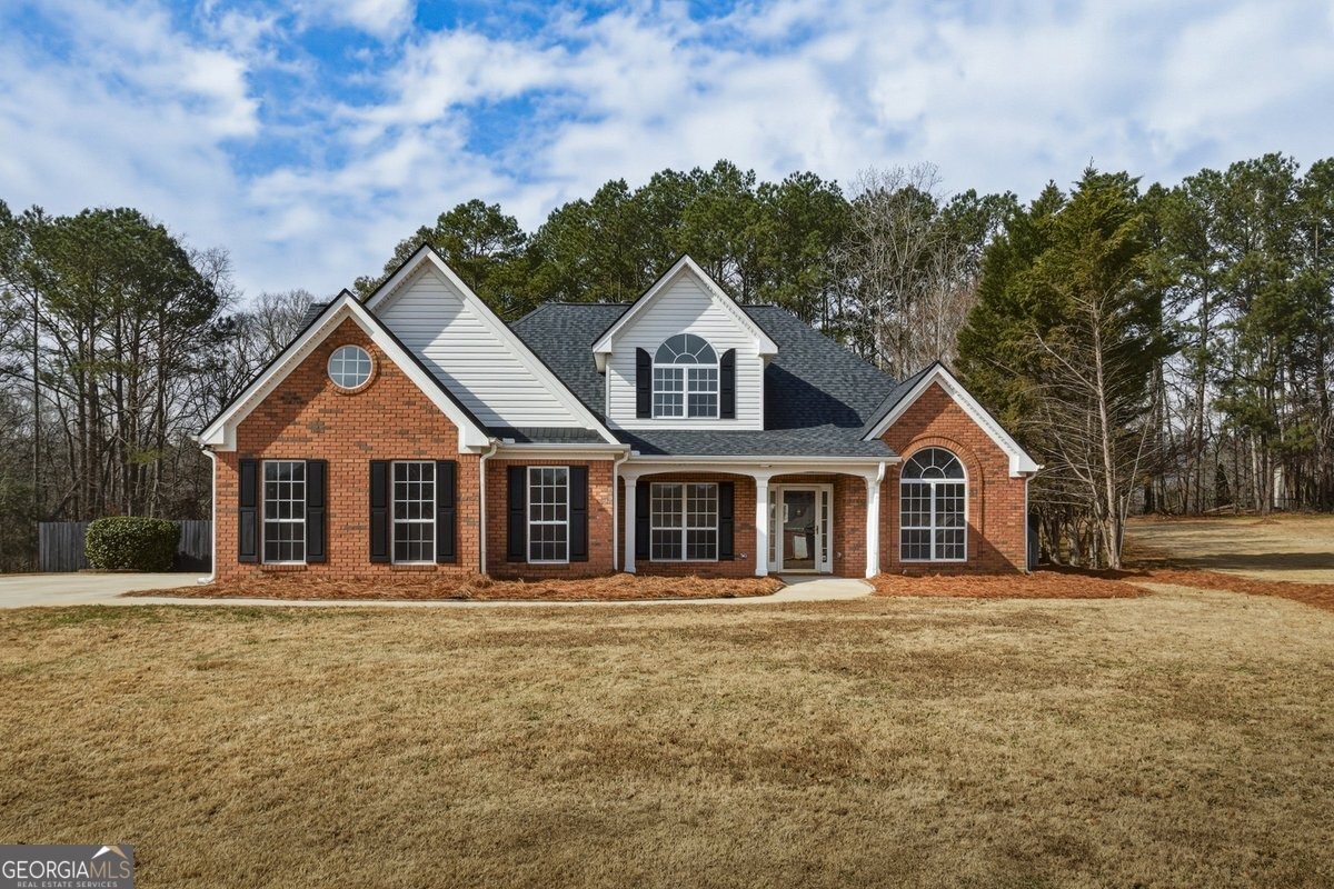 Shadow Lake Dr, Conyers, GA 30094