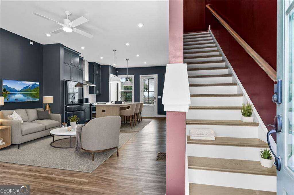 Viney Way, Atlanta, GA 30318