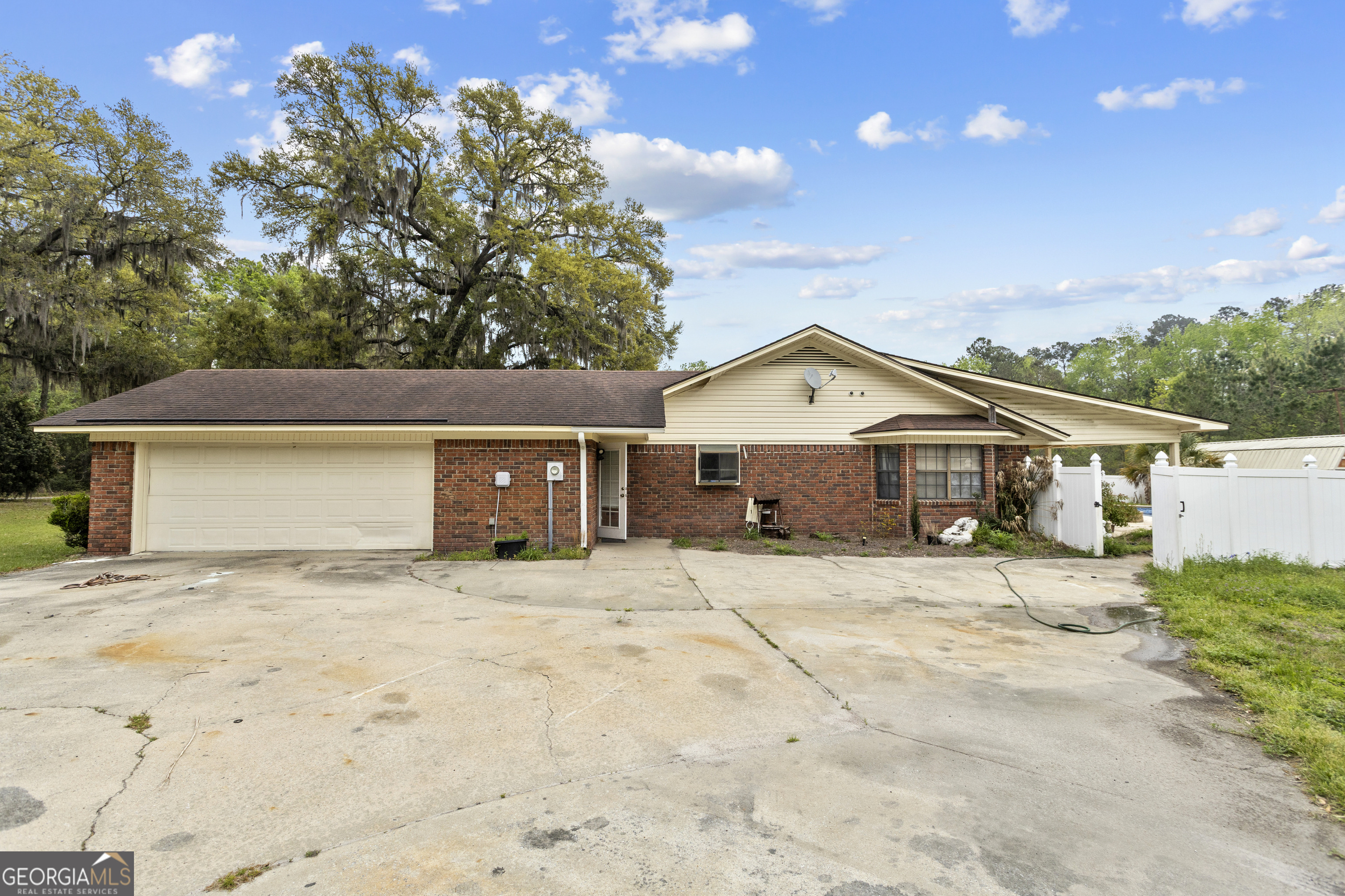 Hall St, Hinesville, GA 31313 #1