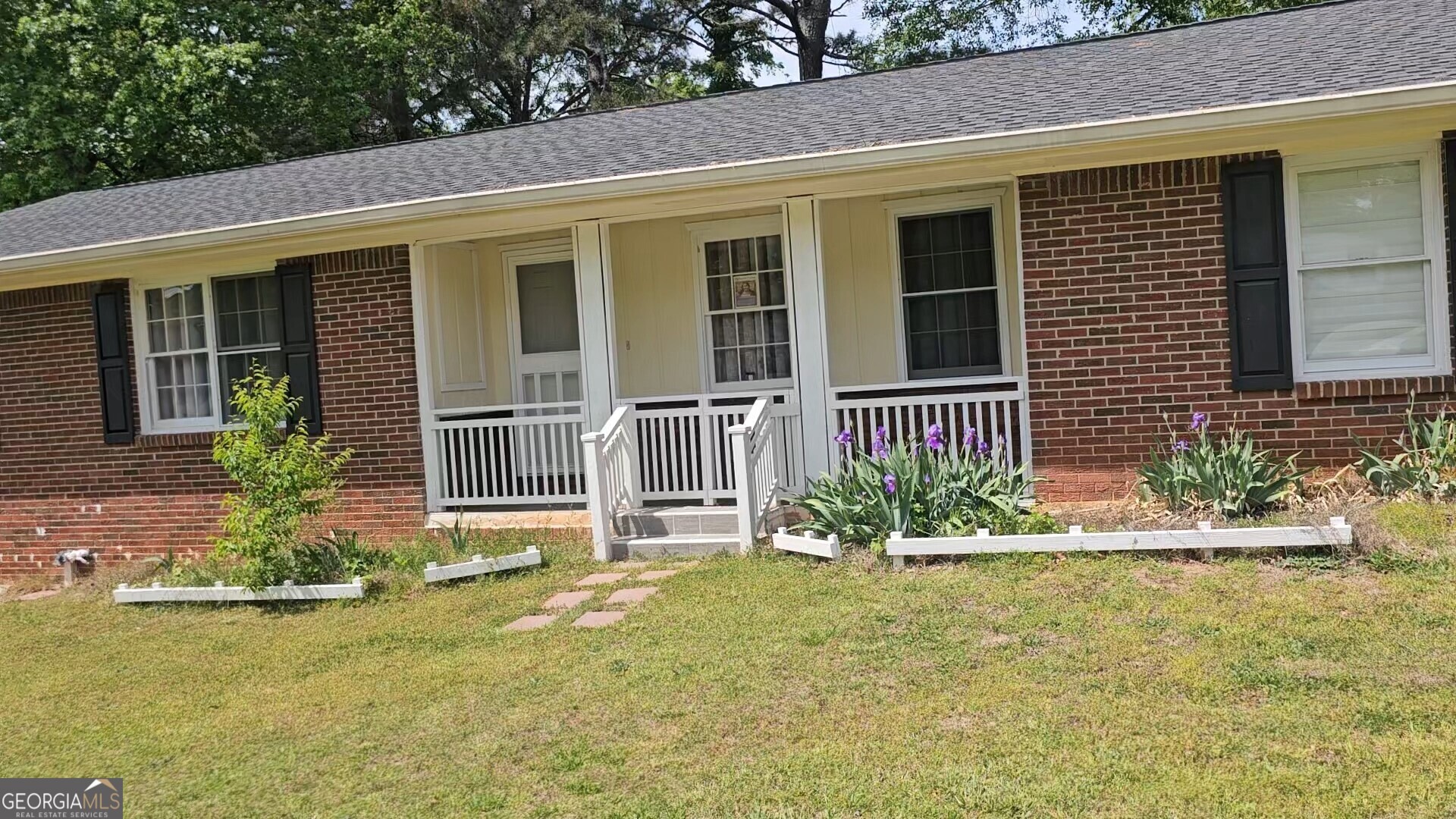 Chestnut Oak Ct, Lawrenceville, GA 30046