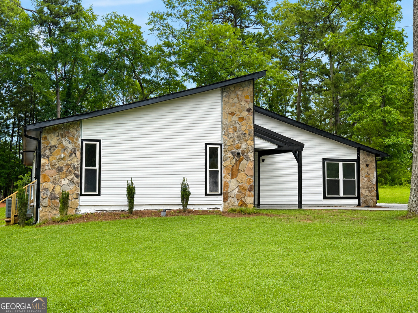 Buck Creek Dr, South Fulton, GA 30213