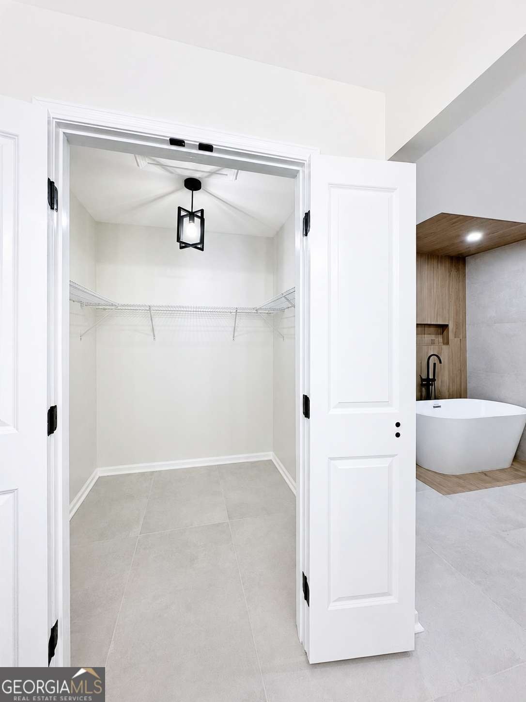 Northpoint Dr, Marietta, GA 30062