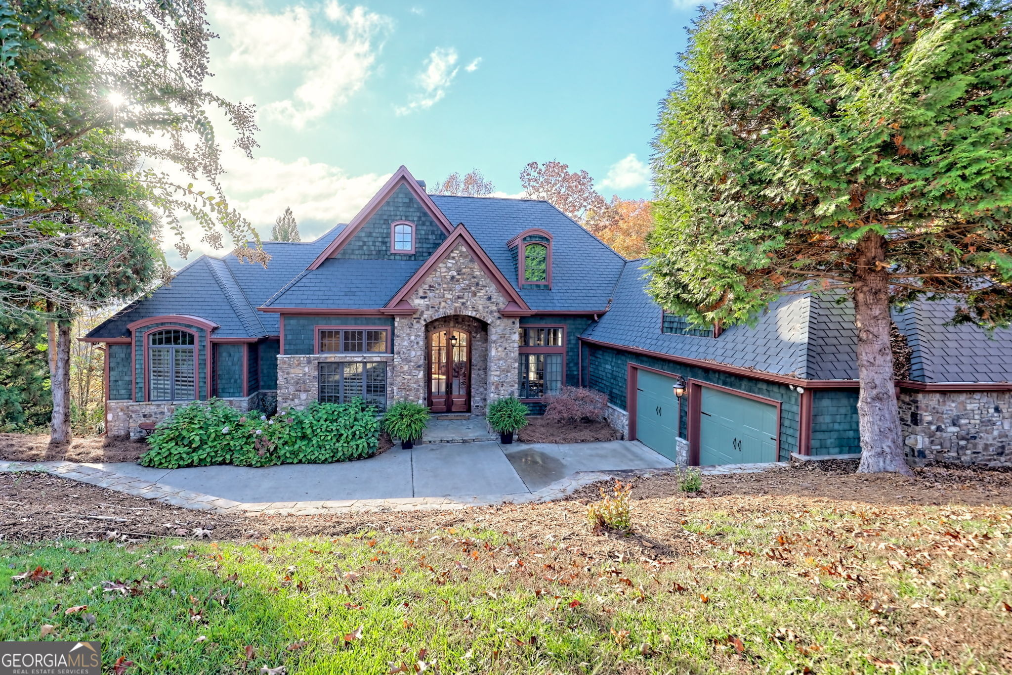 Waterfall Dr, Clayton, GA 30525