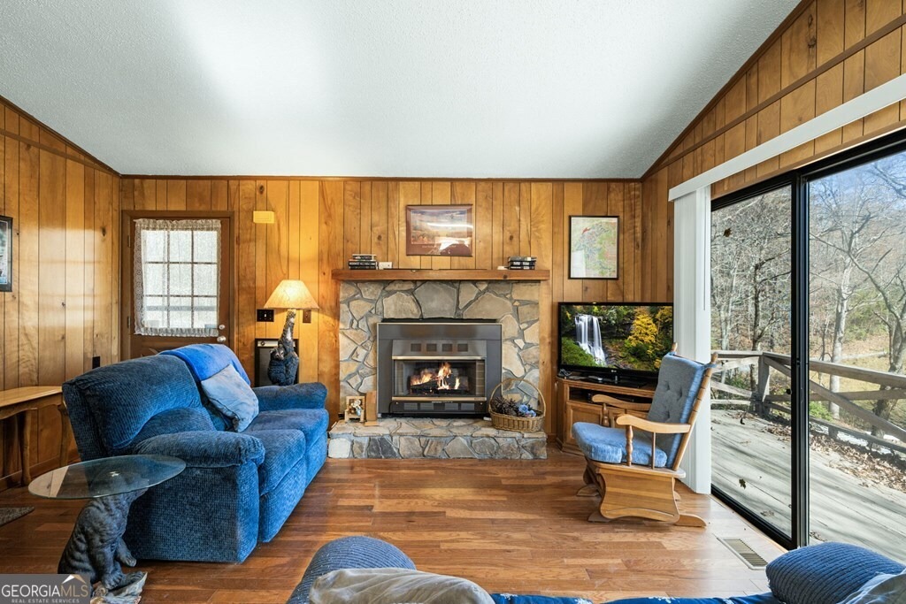 Tay Walk Way, Hiawassee, GA 30546 #1