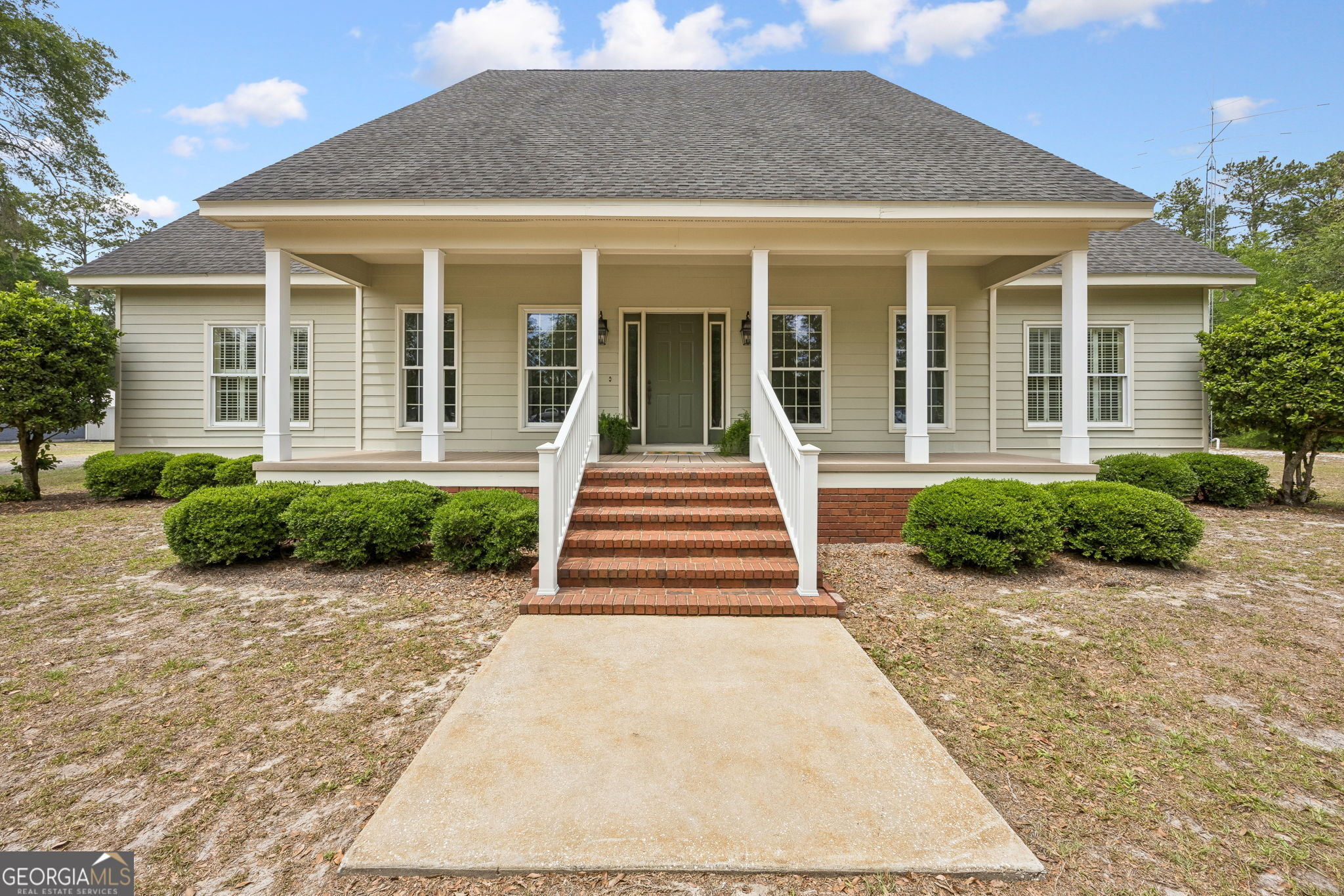Martin St, Folkston, GA 31537
