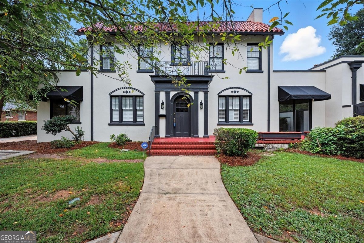 Pio Nono Ave, Macon, GA 31204