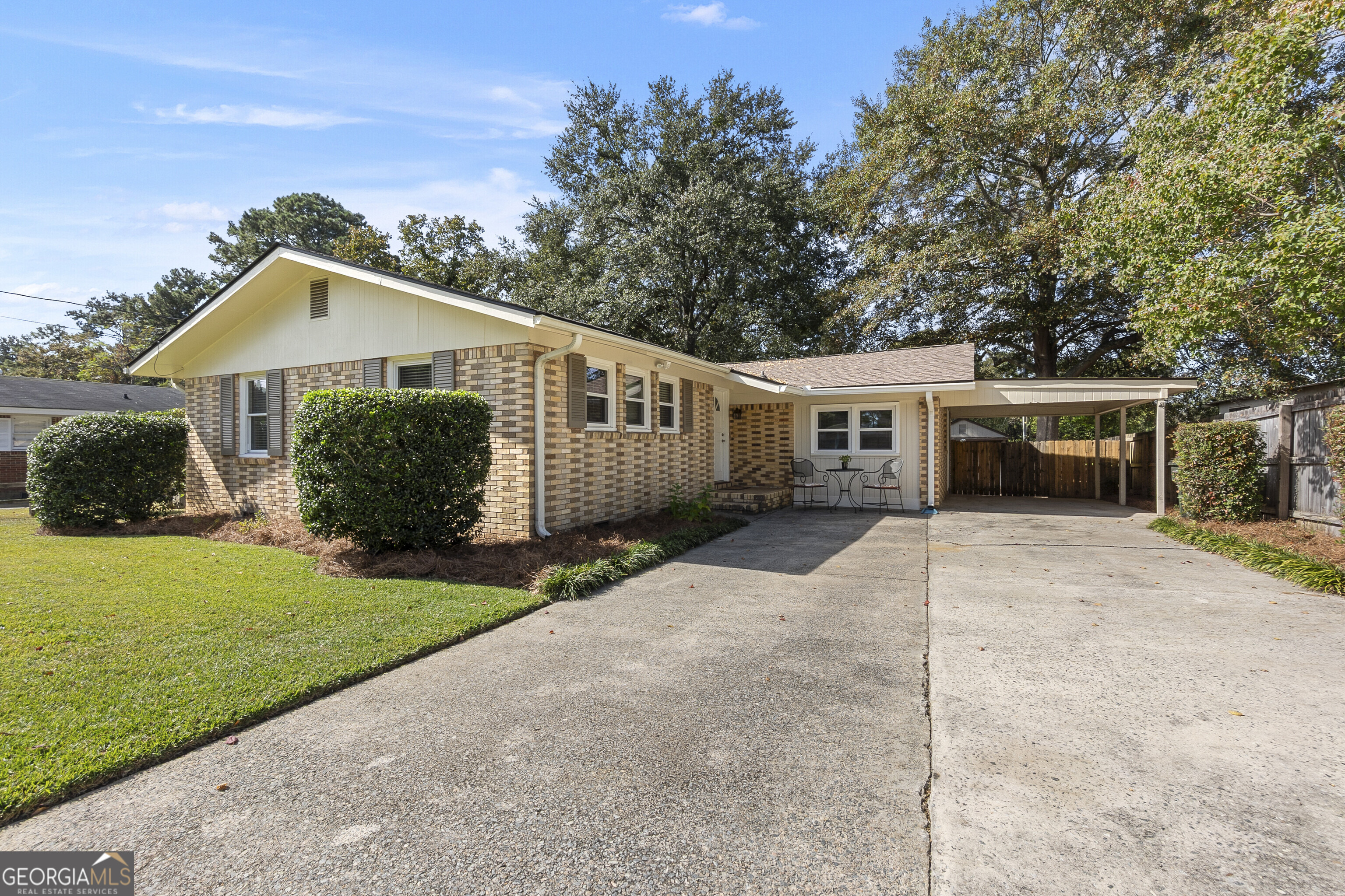 Victor St, Warner Robins, GA 31088