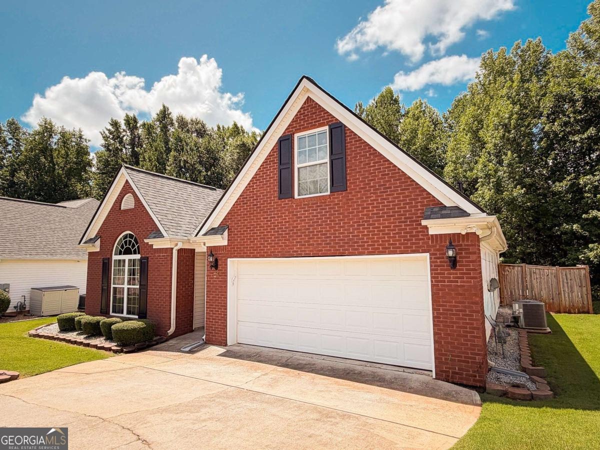 Claiborne Trl, Newnan, GA 30263
