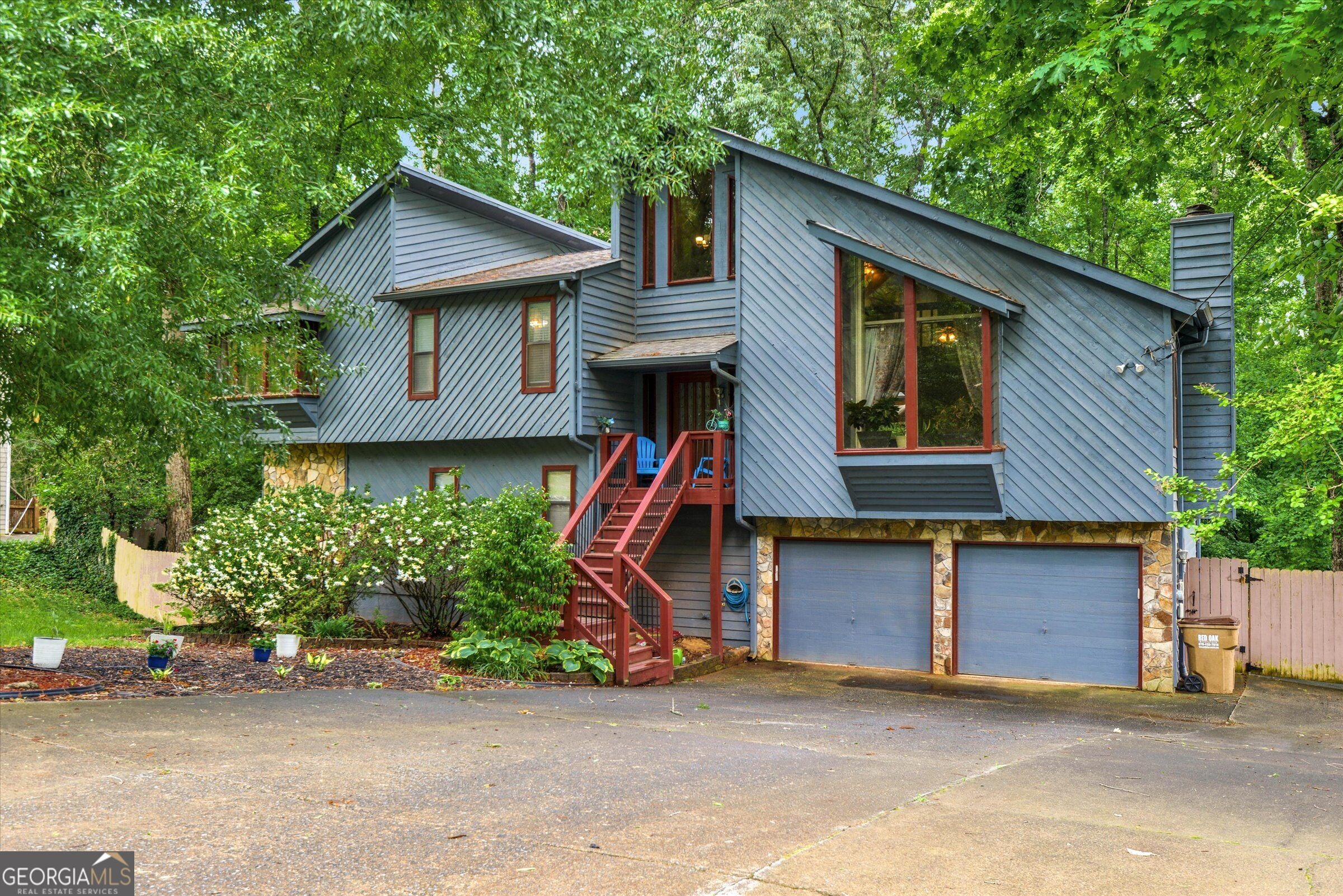 Blackwillow Dr, Marietta, GA 30066