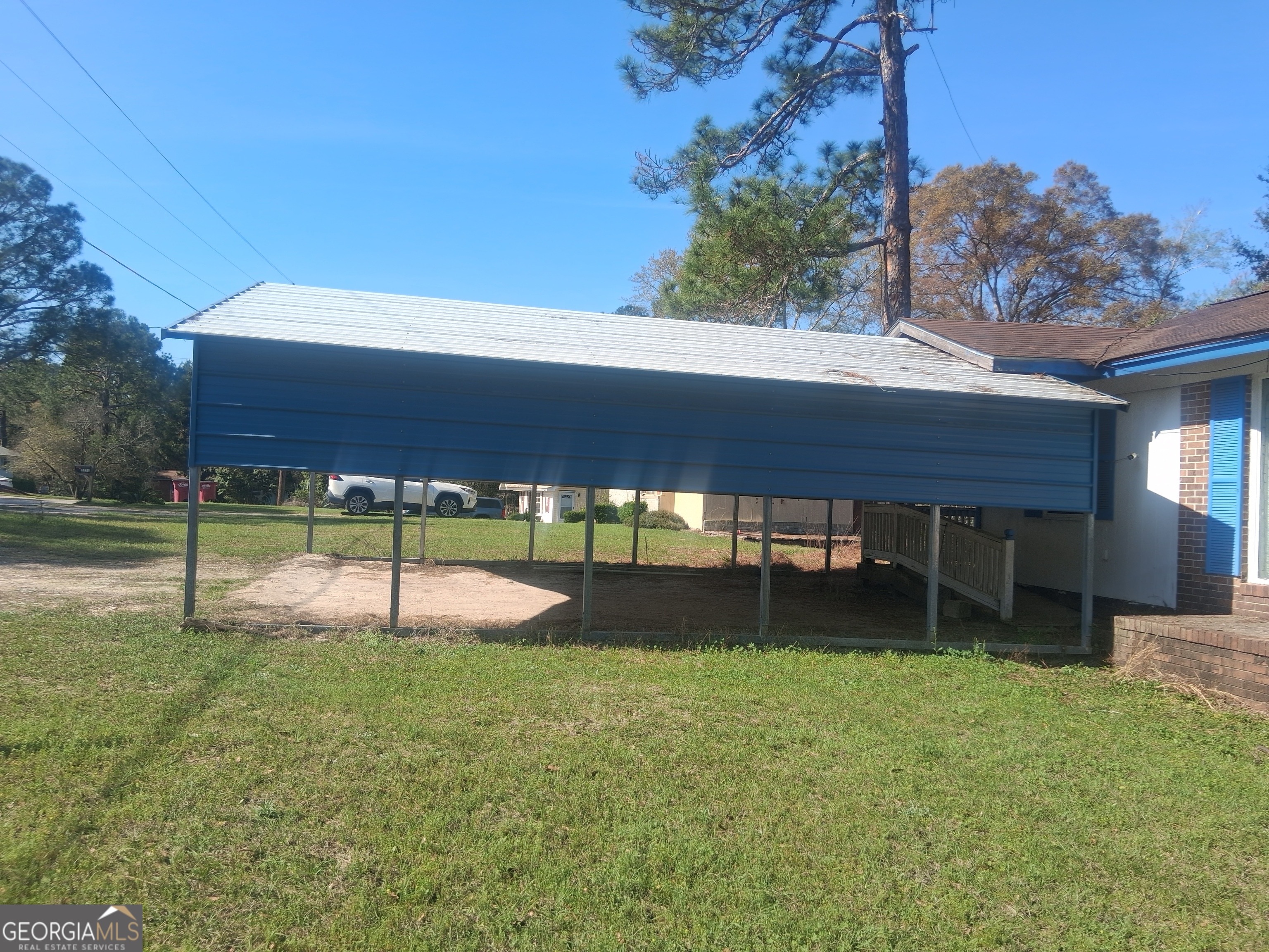 Russell Ave, Eastman, GA 31023