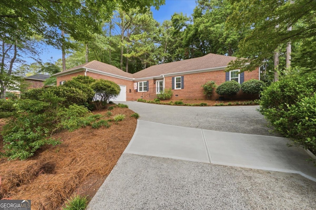 Signal Ridge Chase , Kennesaw, GA 30152 #1