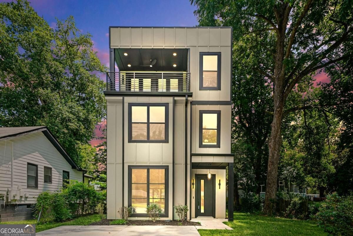 Brookcrest St, Atlanta, GA 30310 #1