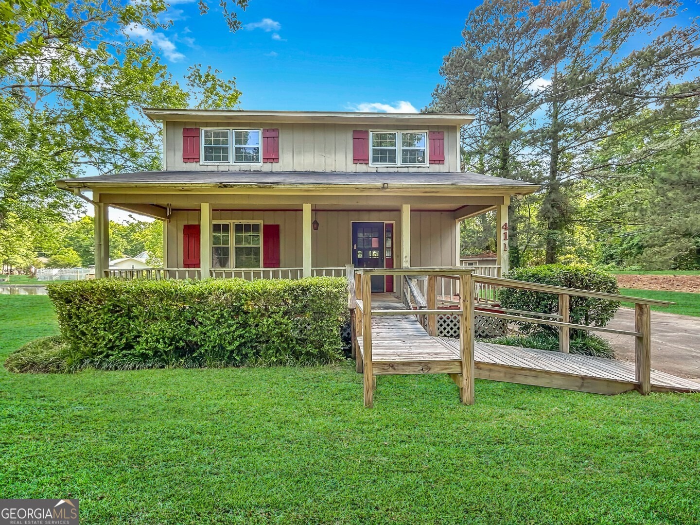 Edgewater Cir, Macon, GA 31220