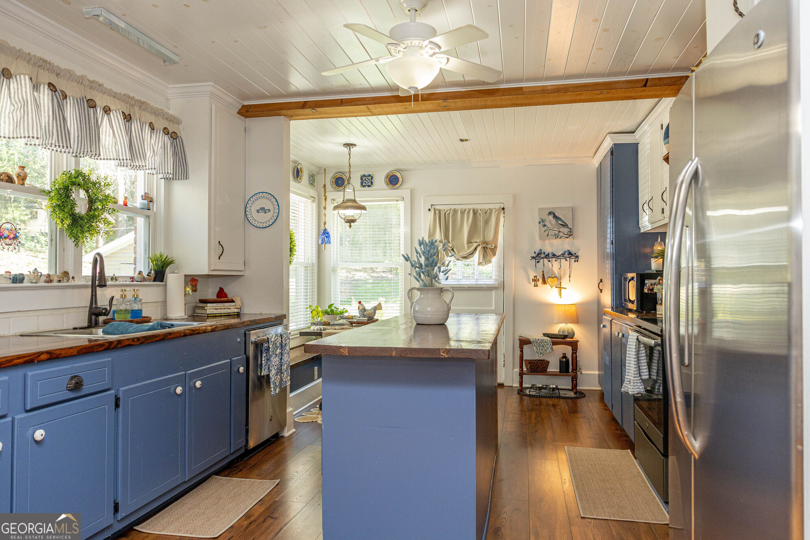 26th Ave, Valley, AL 36854