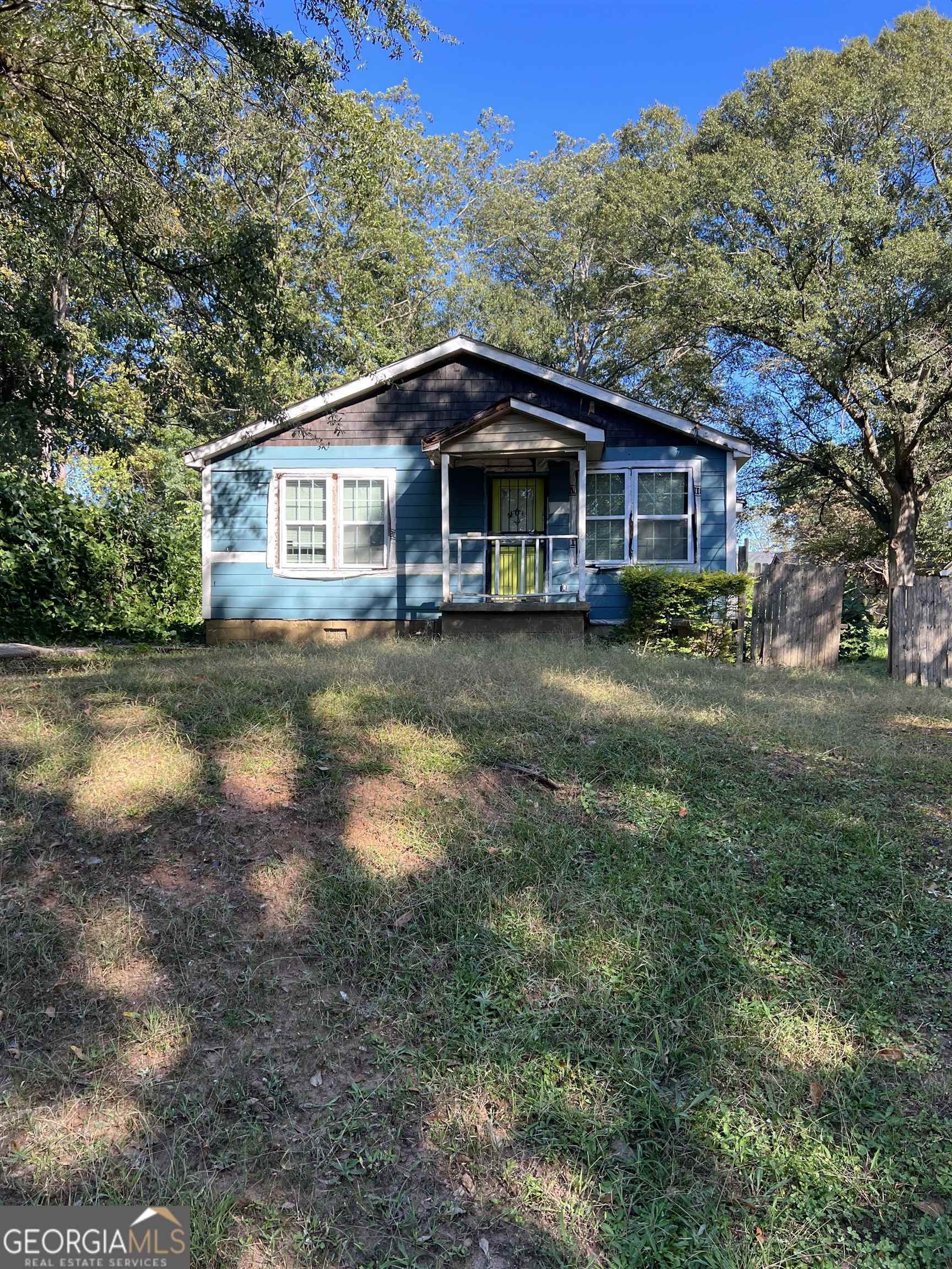 Brickell Cir, Atlanta, GA 30310