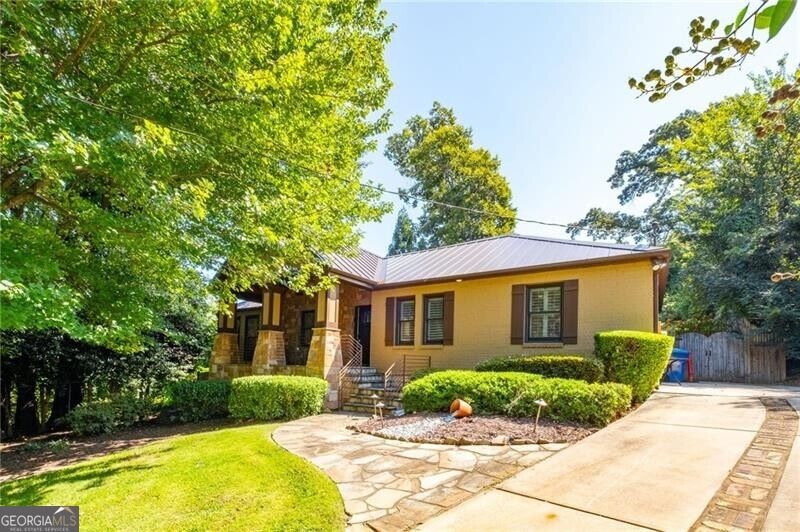 Geary Dr, Atlanta, GA 30309