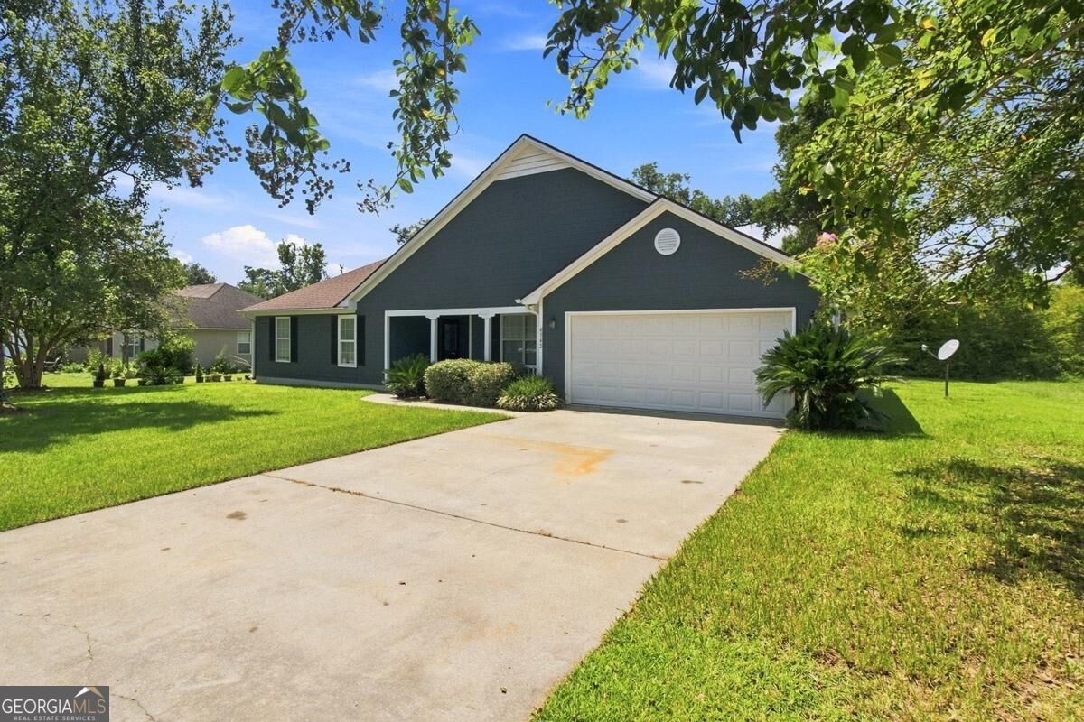 Hampton Dr, Valdosta, GA 31605