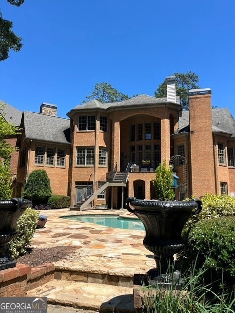 Old Ivy Rd, Atlanta, GA 30342