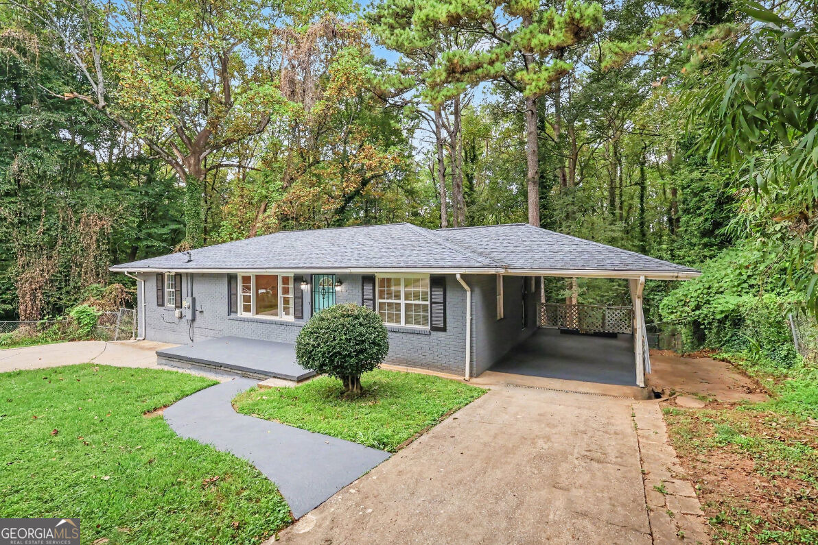 Plaza Ave, Atlanta, GA 30310 #1
