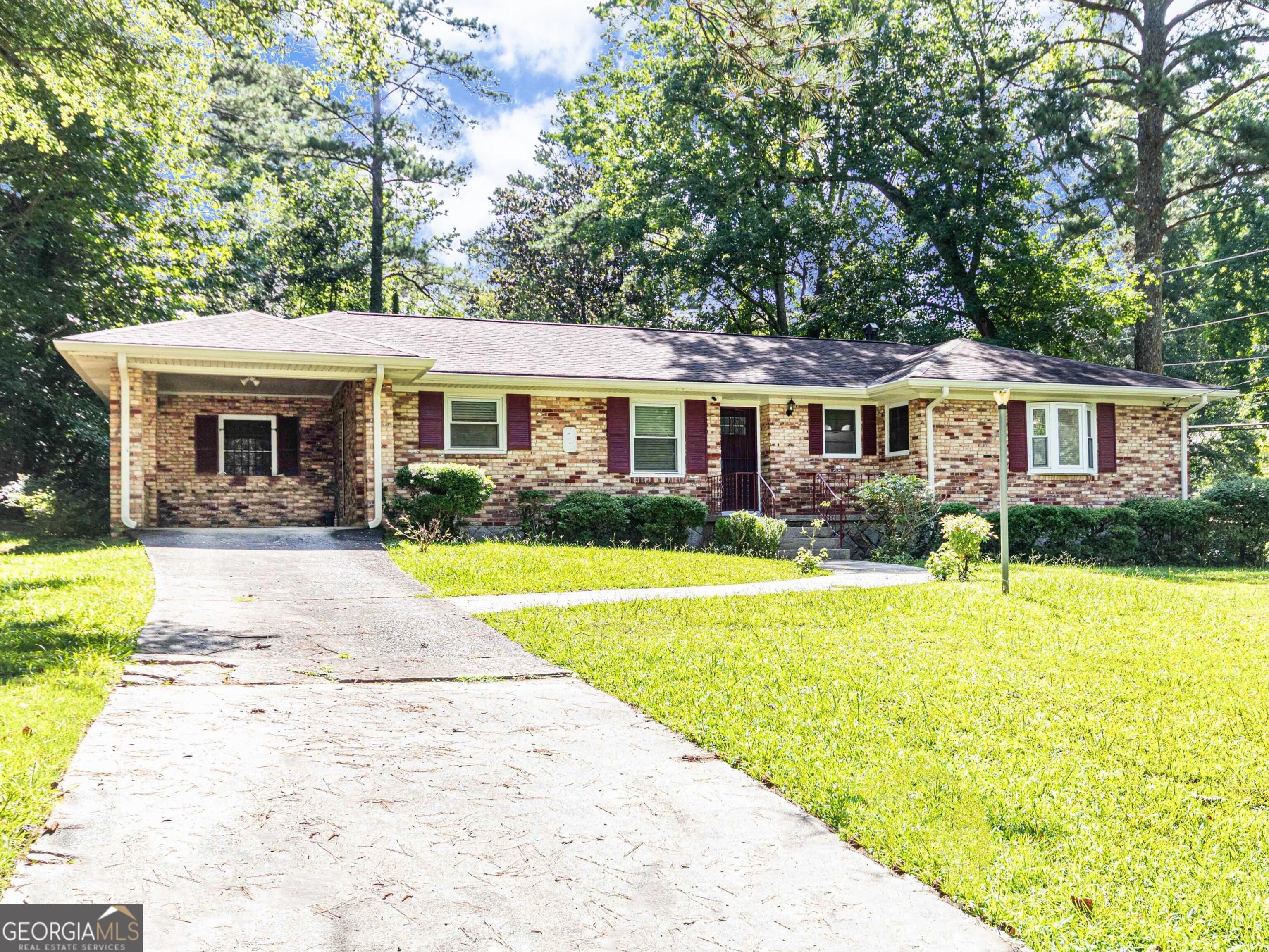 Lynhurst Dr, Atlanta, GA 30311