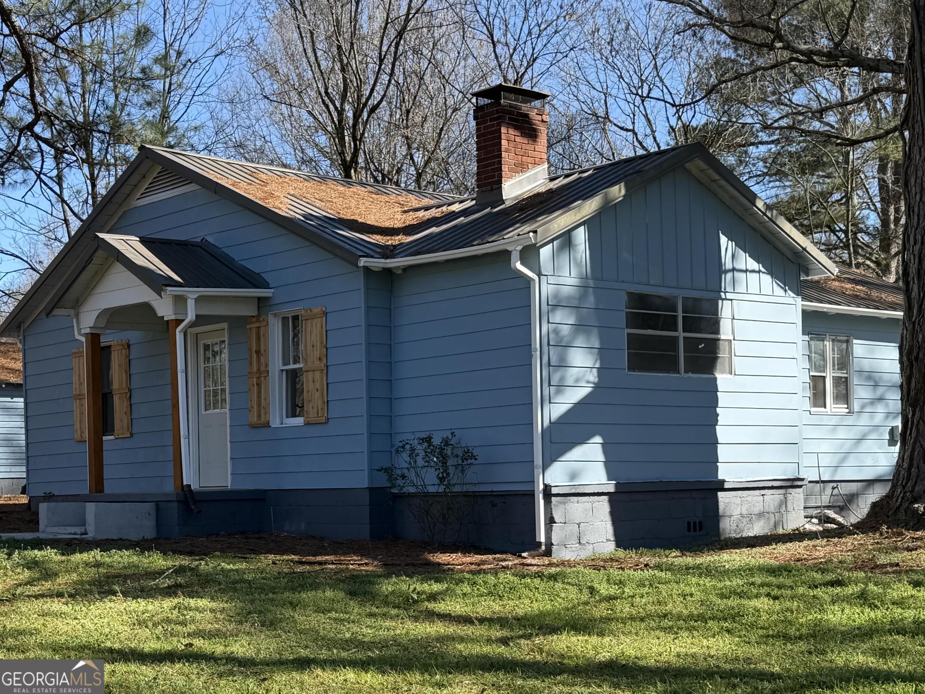Knox St, Summerville, GA 30747