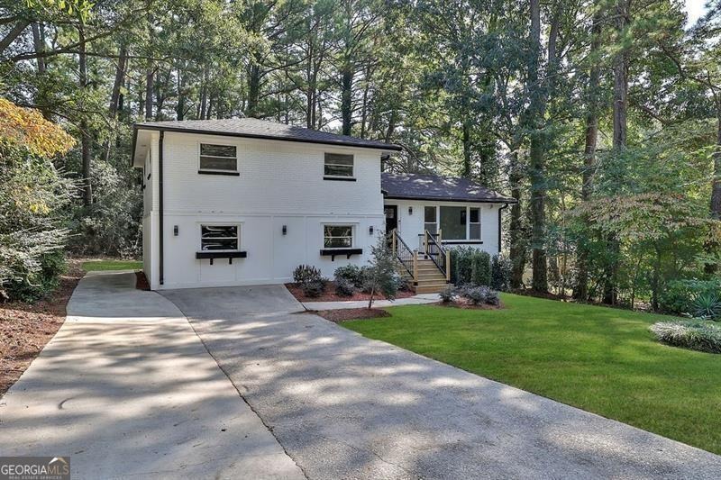Austin Dr, Decatur, GA 30032