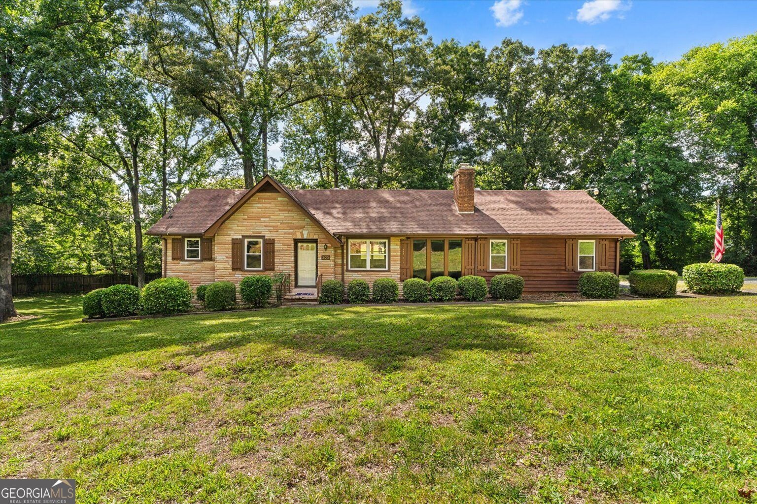 Mountain View Dr, Dalton, GA 30721