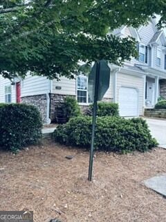 Hoods Fort Cir, Kennesaw, GA 30144