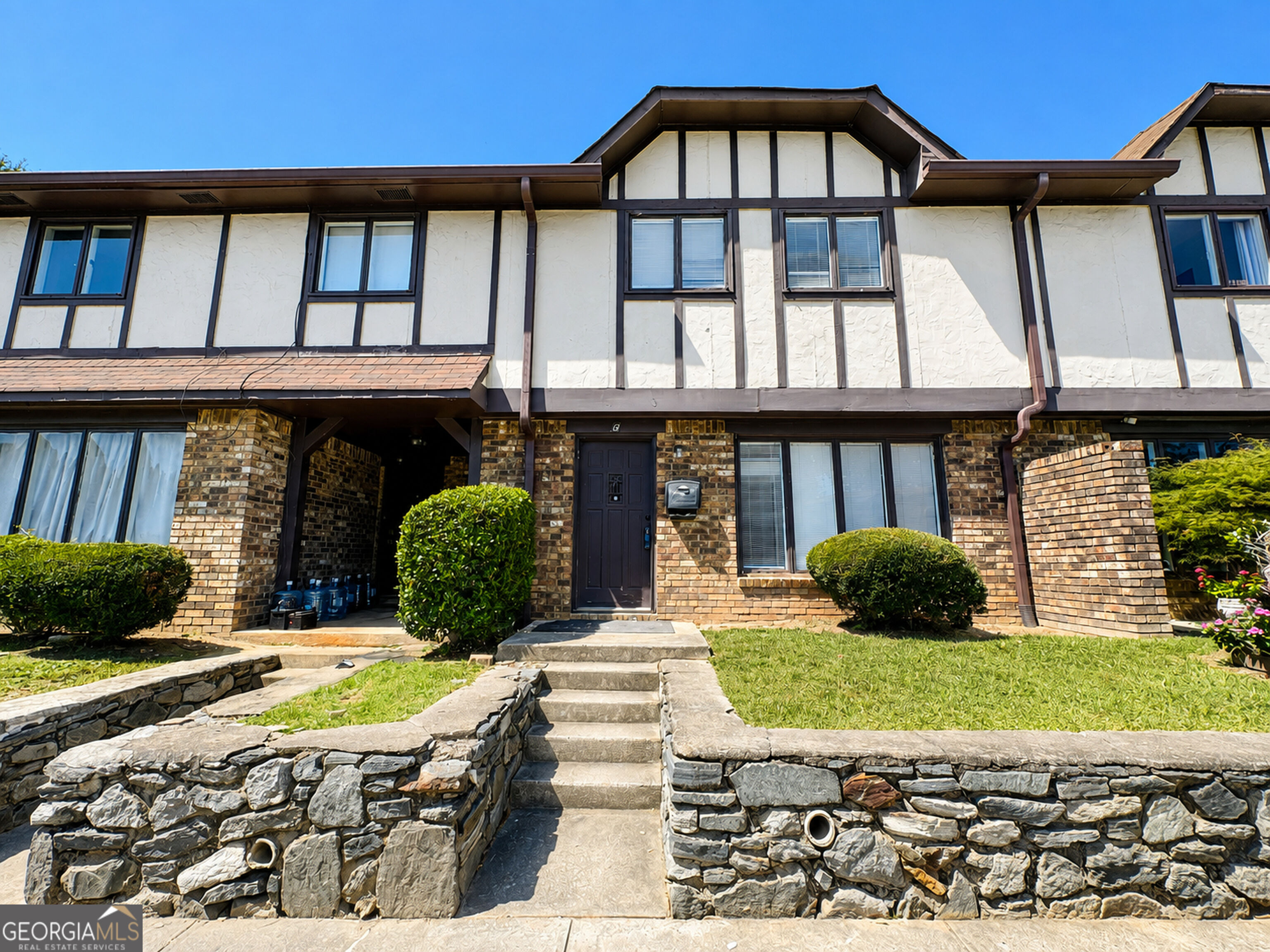 Ashborough Cir, Marietta, GA 30067