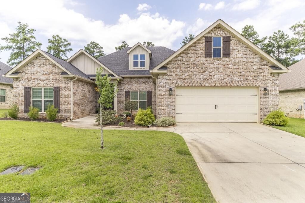 Gracetree Way, Kathleen, GA 31047