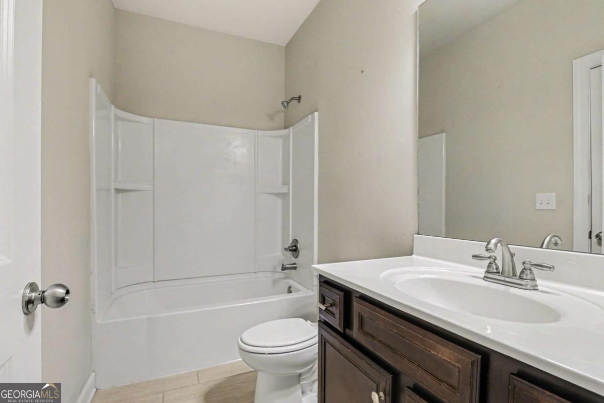 Hampton Grove Trce, Dacula, GA 30019