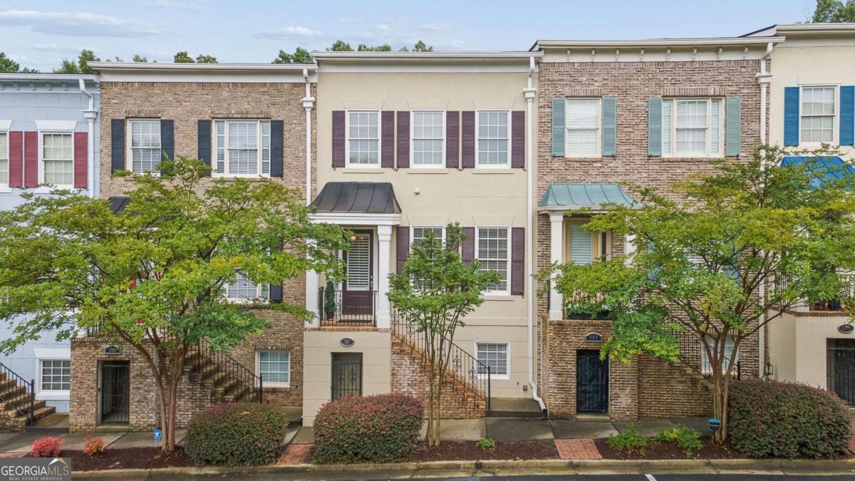 Pearl Pnt , Atlanta, GA 30328