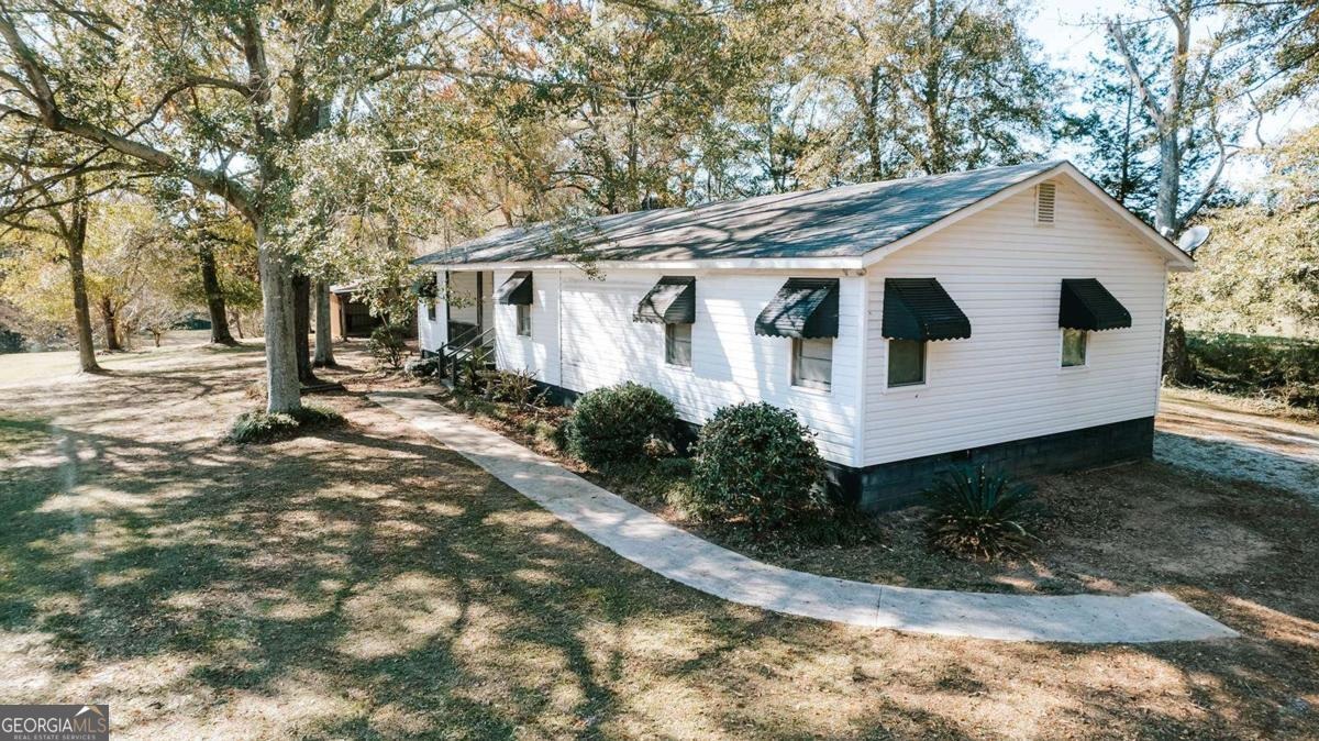 Elberton Rd, Lexington, GA 30648