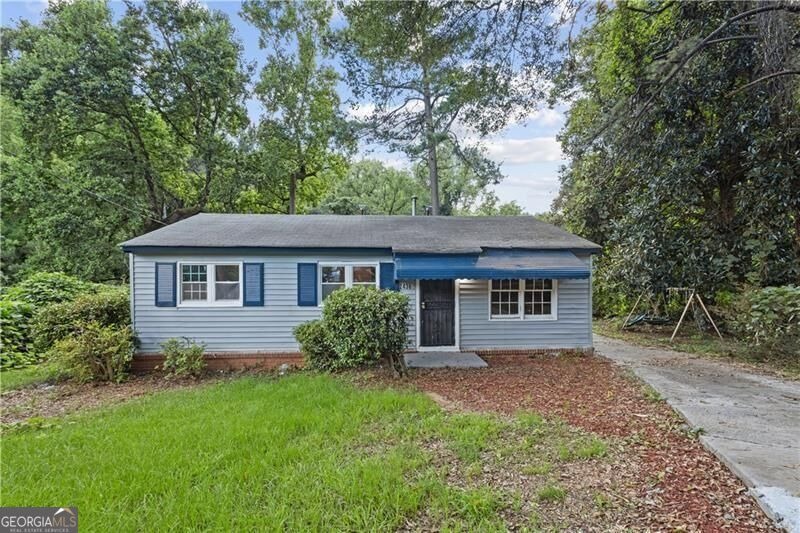 Clarissa Dr, Atlanta, GA 30318