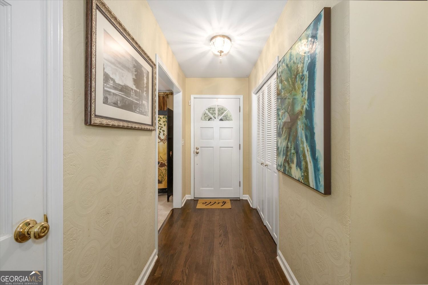 Oxbow Cir, Stone Mountain, GA 30087