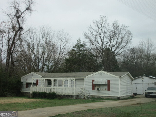 Highpoint Ln, Locust Grove, GA 30248