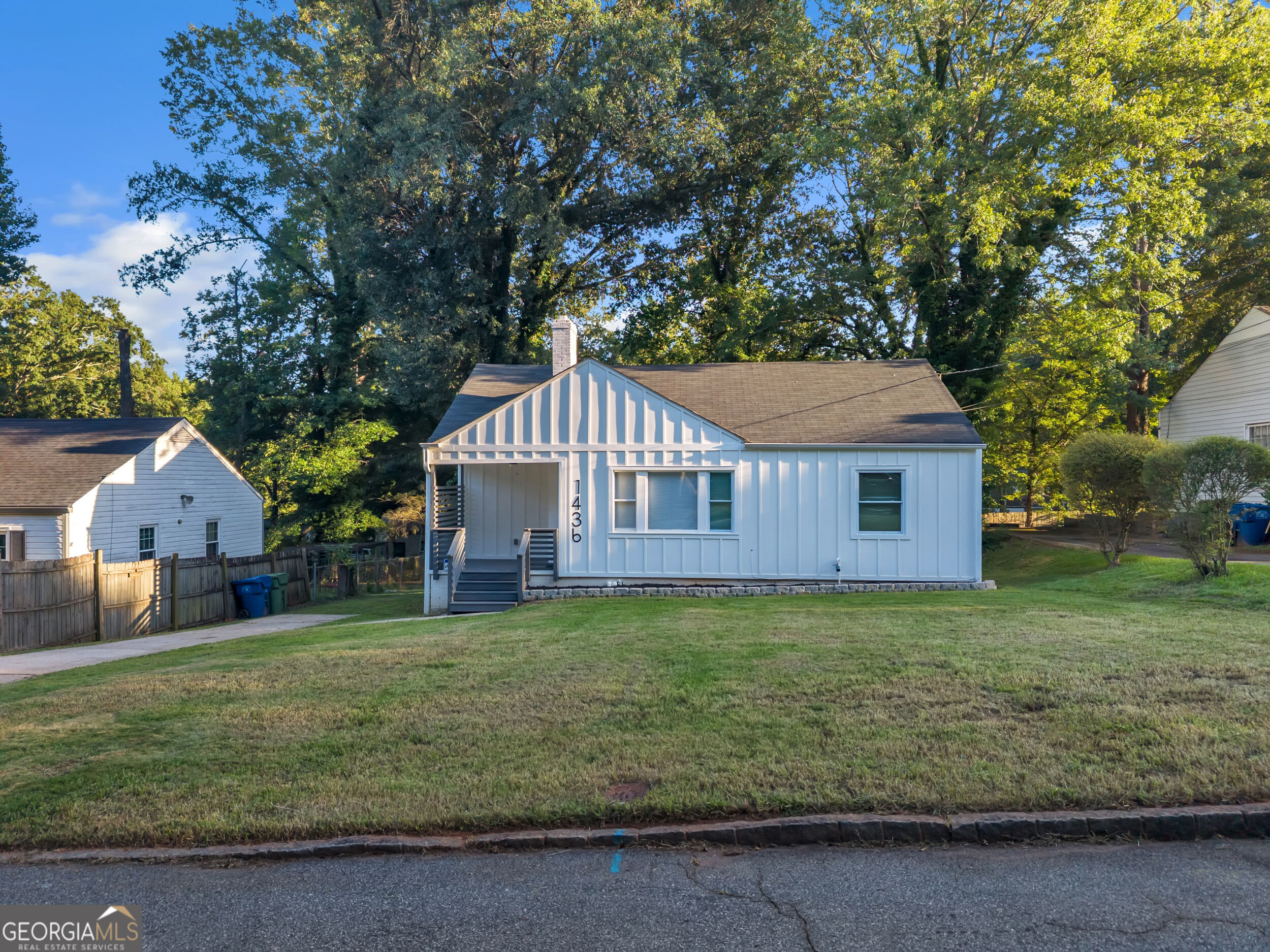 Crooked Creek Dr, Atlanta, GA 30310 #1