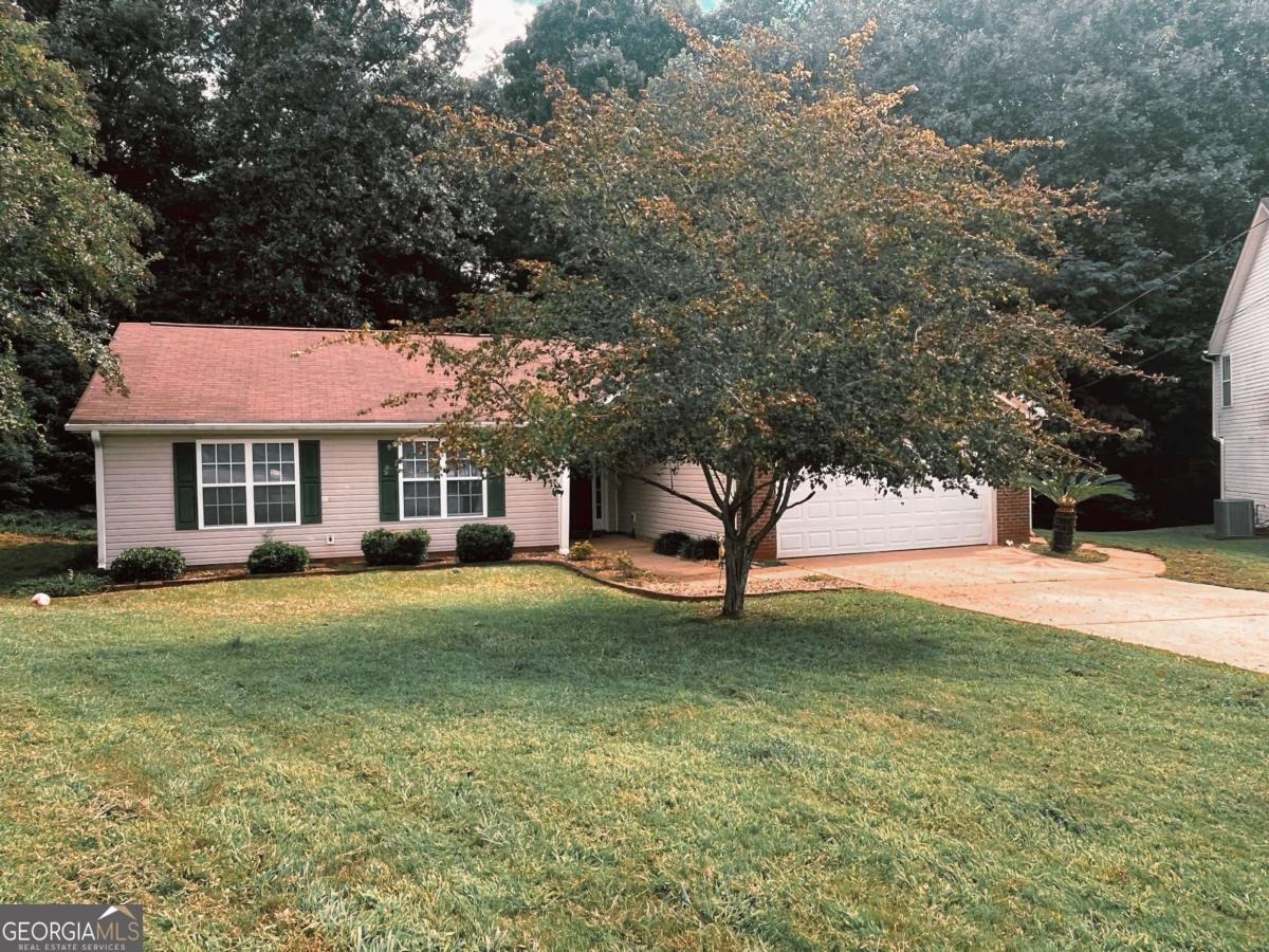 Canterbury Dr, Grantville, GA 30220 #1