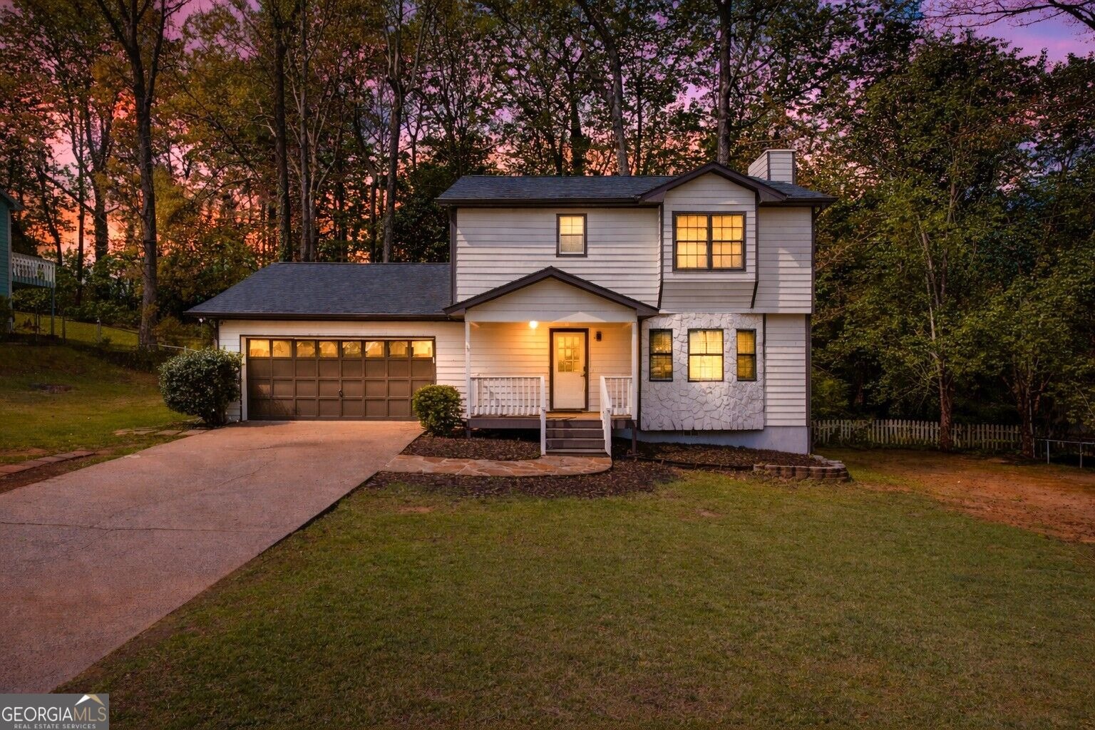 Walnut Dr, Lawrenceville, GA 30044