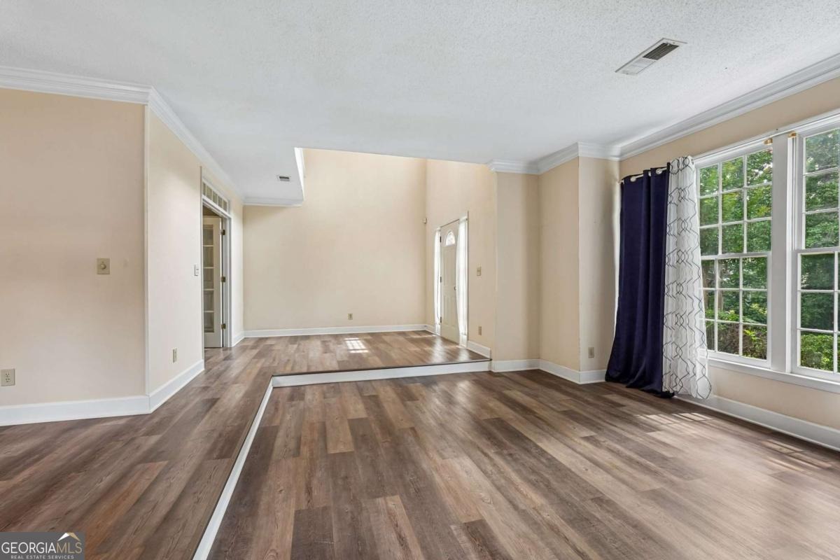 Laurel Springs Ln, Marietta, GA 30064
